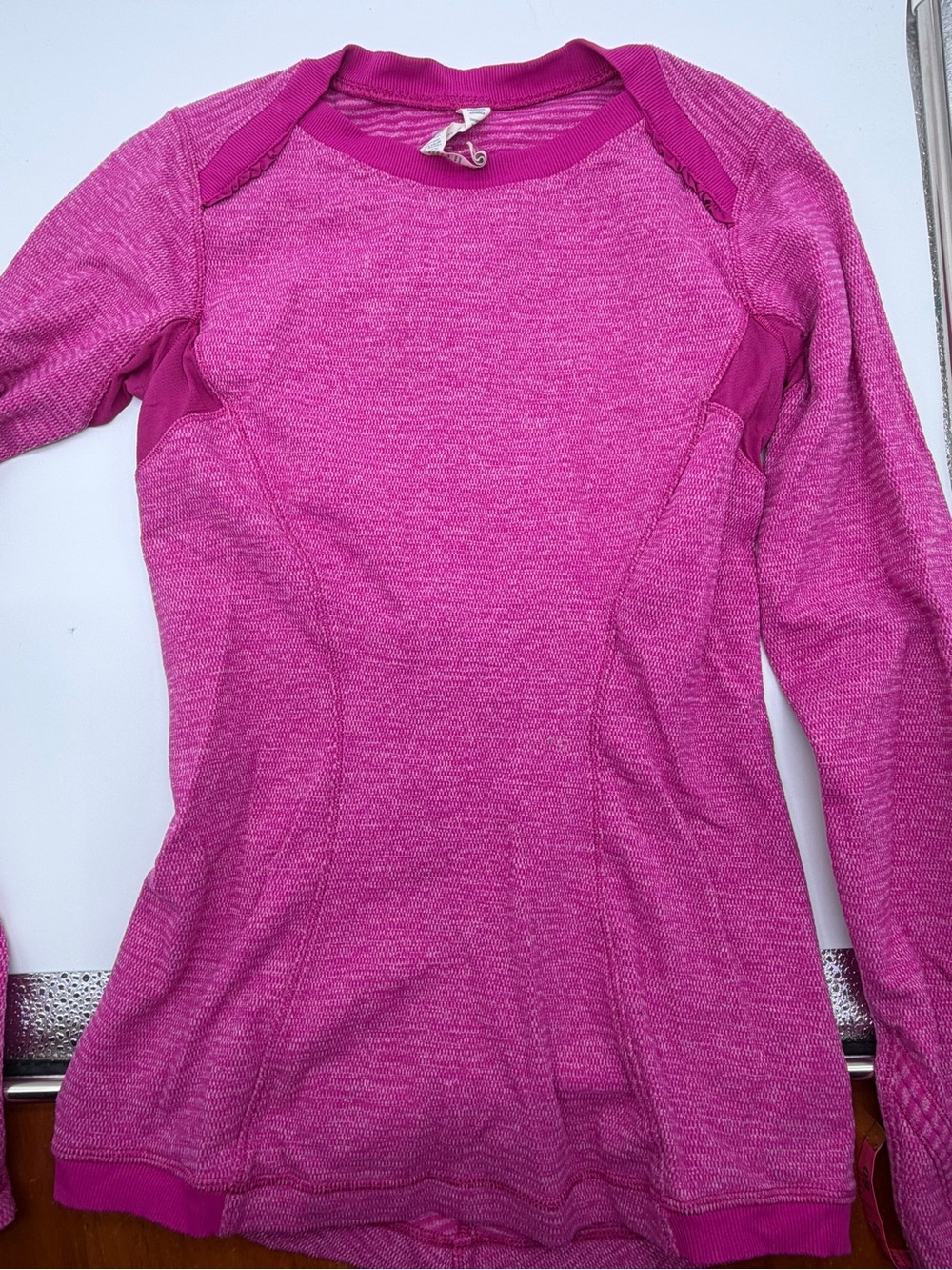 lululemon athletica Pink Long-Sleeve Performance Tee sz 4